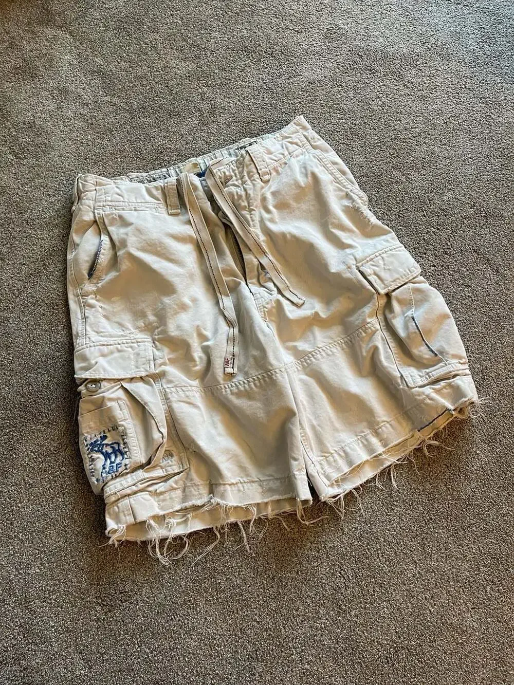 Abercrombie And Fitch Cargo Paratrooper Cargo Shorts Size 34 Beige Distressed Y2